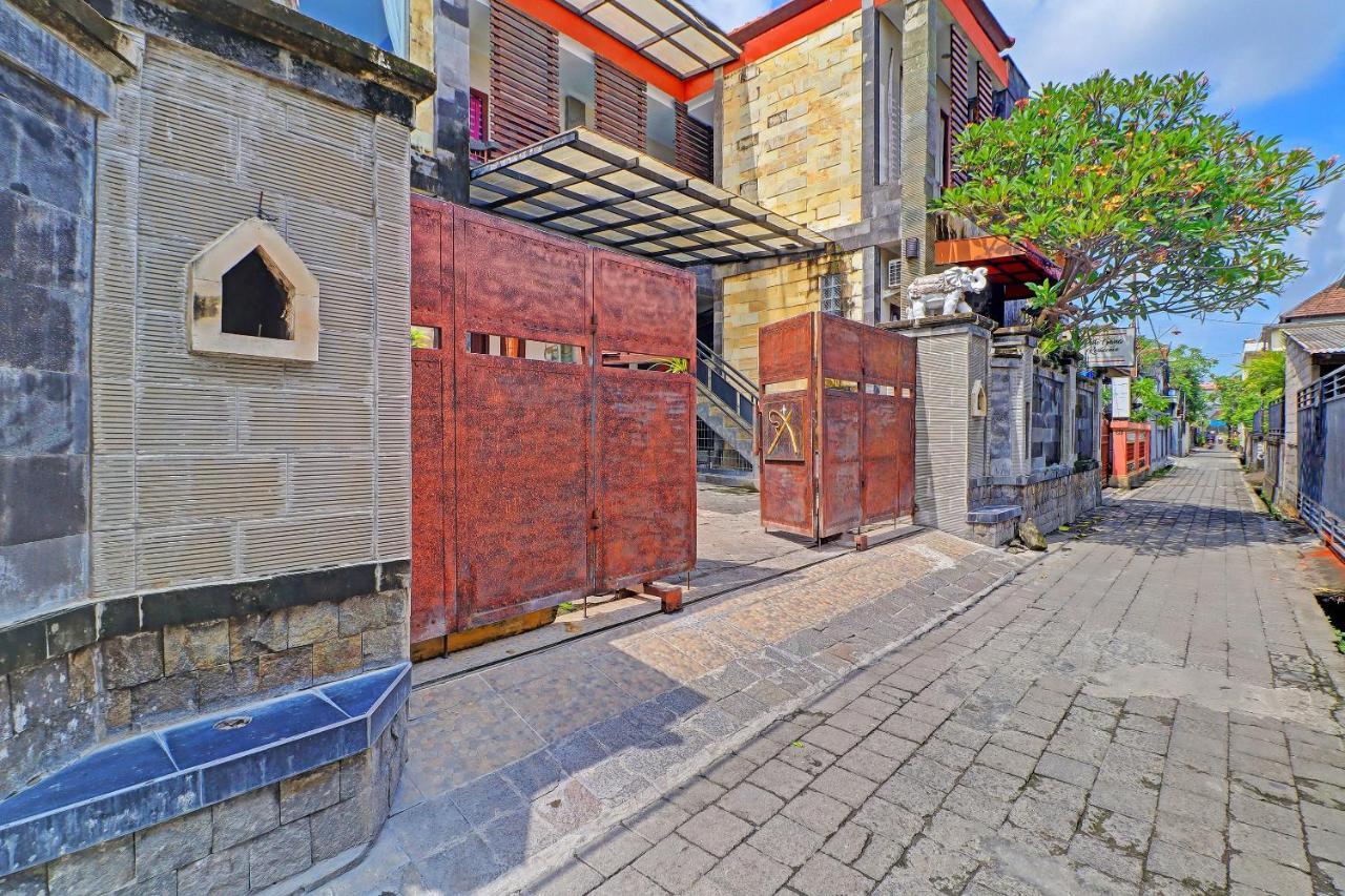 Oyo 91933 Puri Gana Residence Denpasar (Bali) Exterior photo